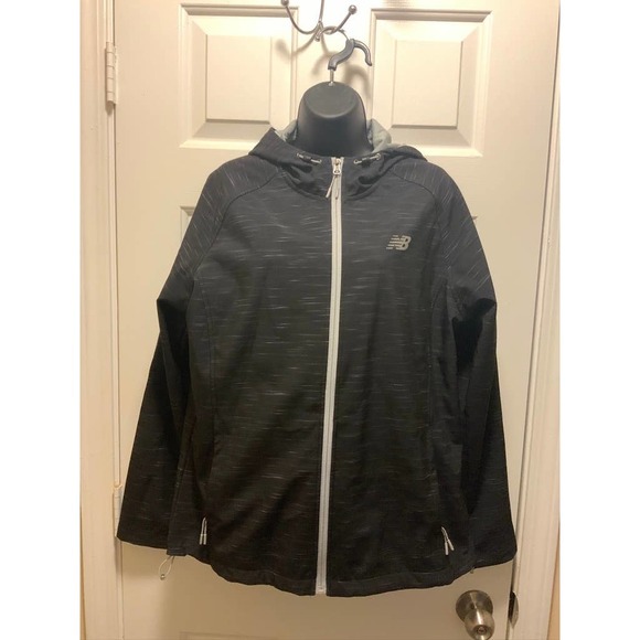 New Balance Black Shadow Run Jacket Water Resistant Size XL - Picture 2 of 10